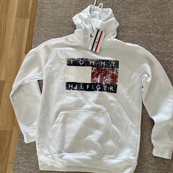Tommy Hilfiger sweatshirt - Picture 1 of 3